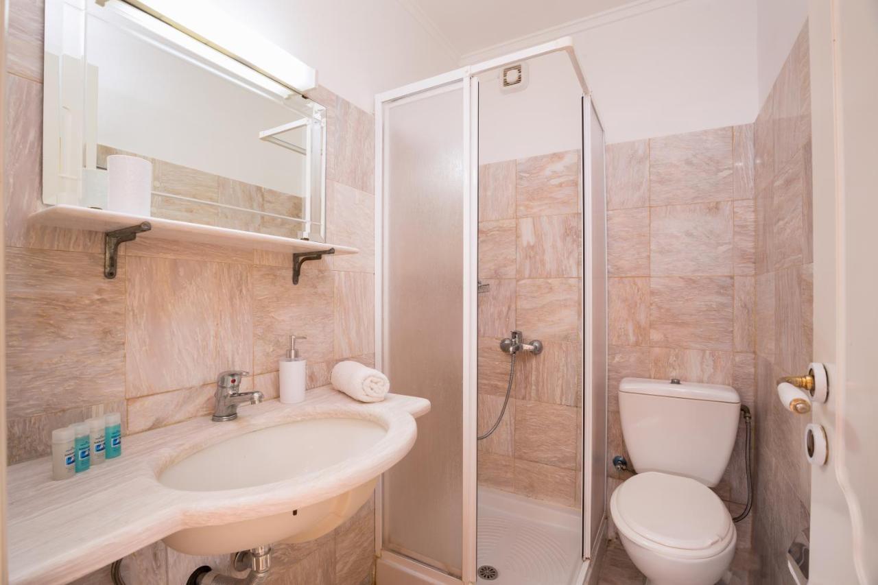 Nestoras Aparthotel 2*