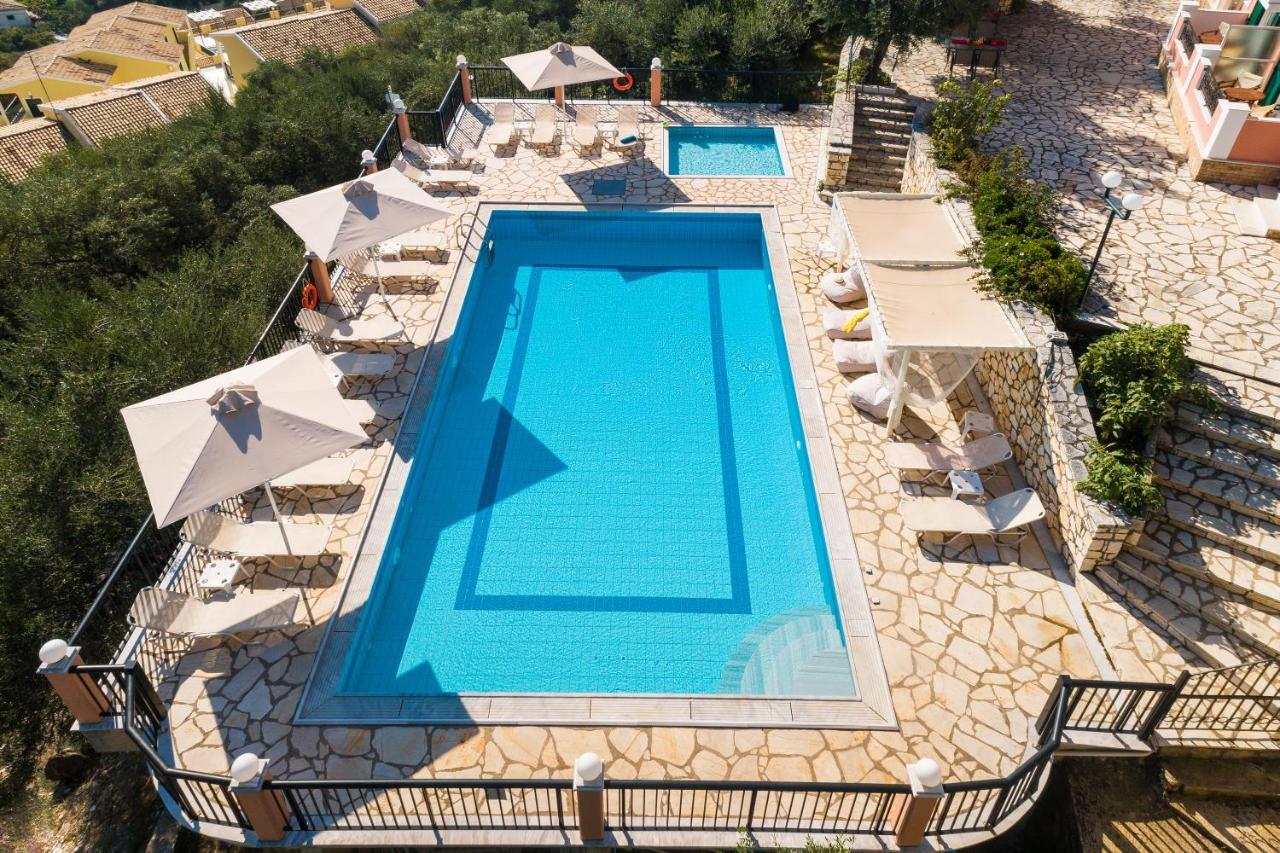 Nestoras 2* Nisaki (Corfu)