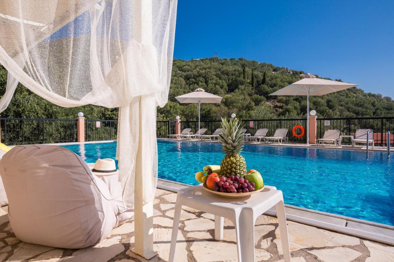 Aparthotel Nestoras Nisaki (Corfu)